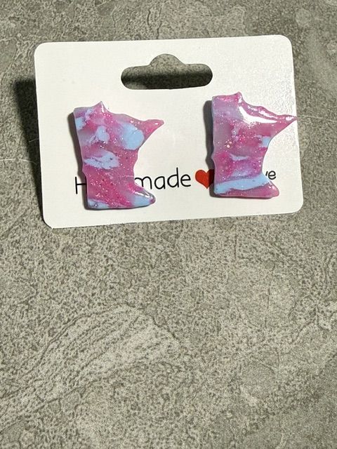 Minnesota Studs — Translucent Pink & Blue